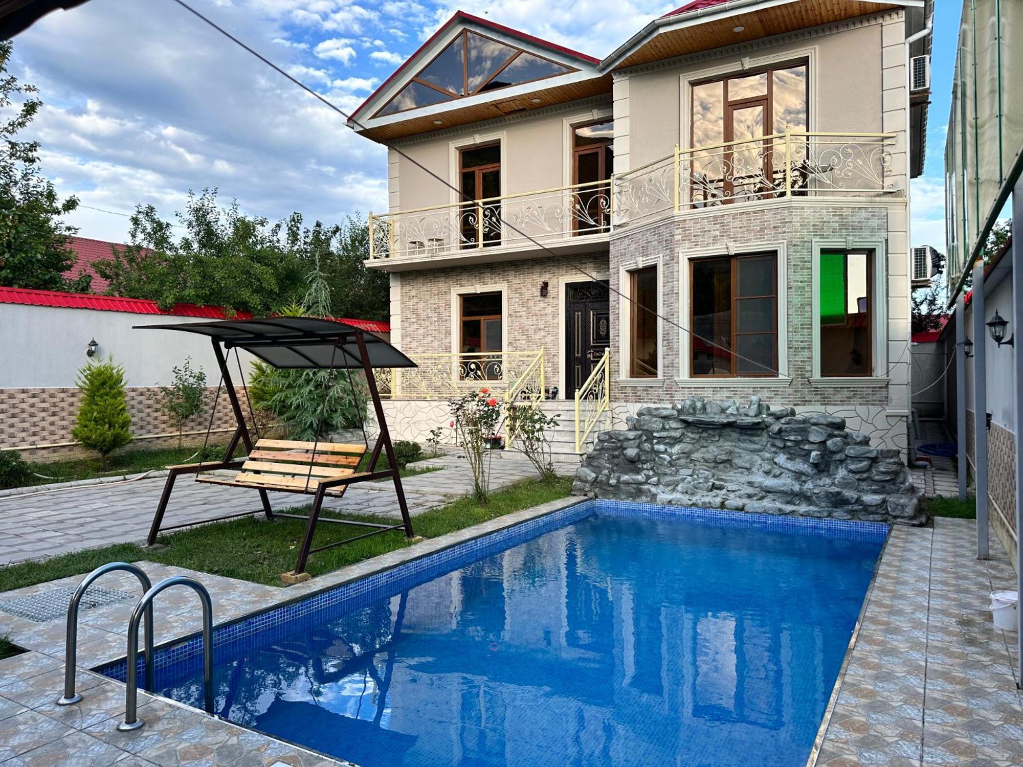 הוילה גאלבה Friend'S House מראה חיצוני תמונה